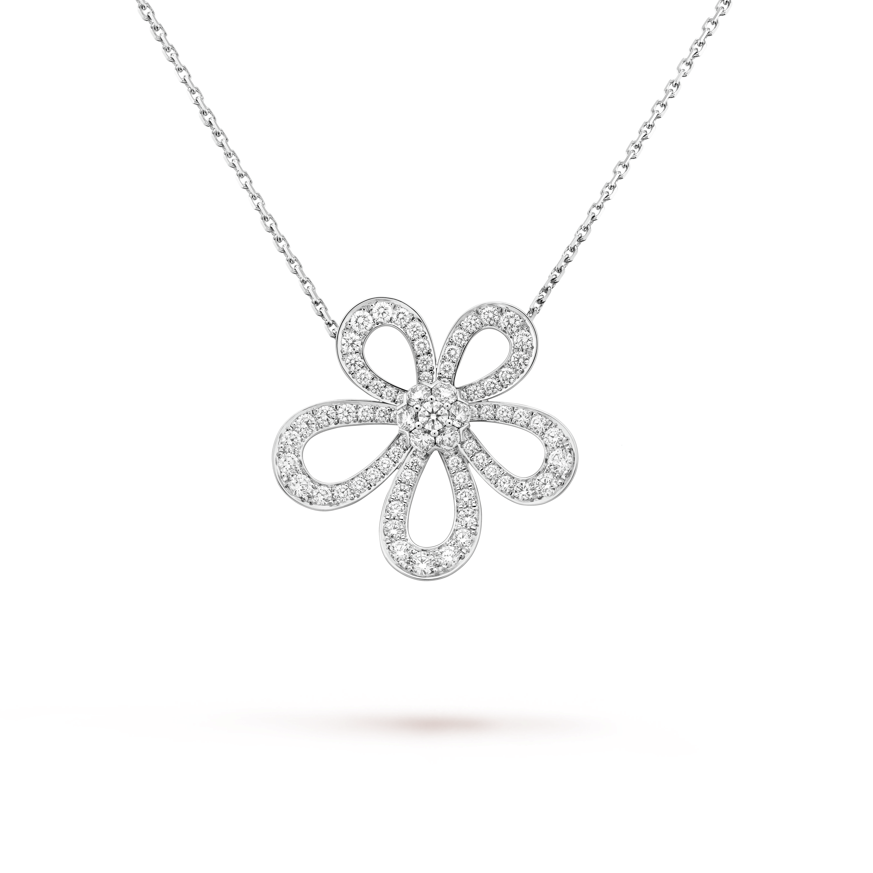 Flowerlace Pendant 18K Gold Necklace