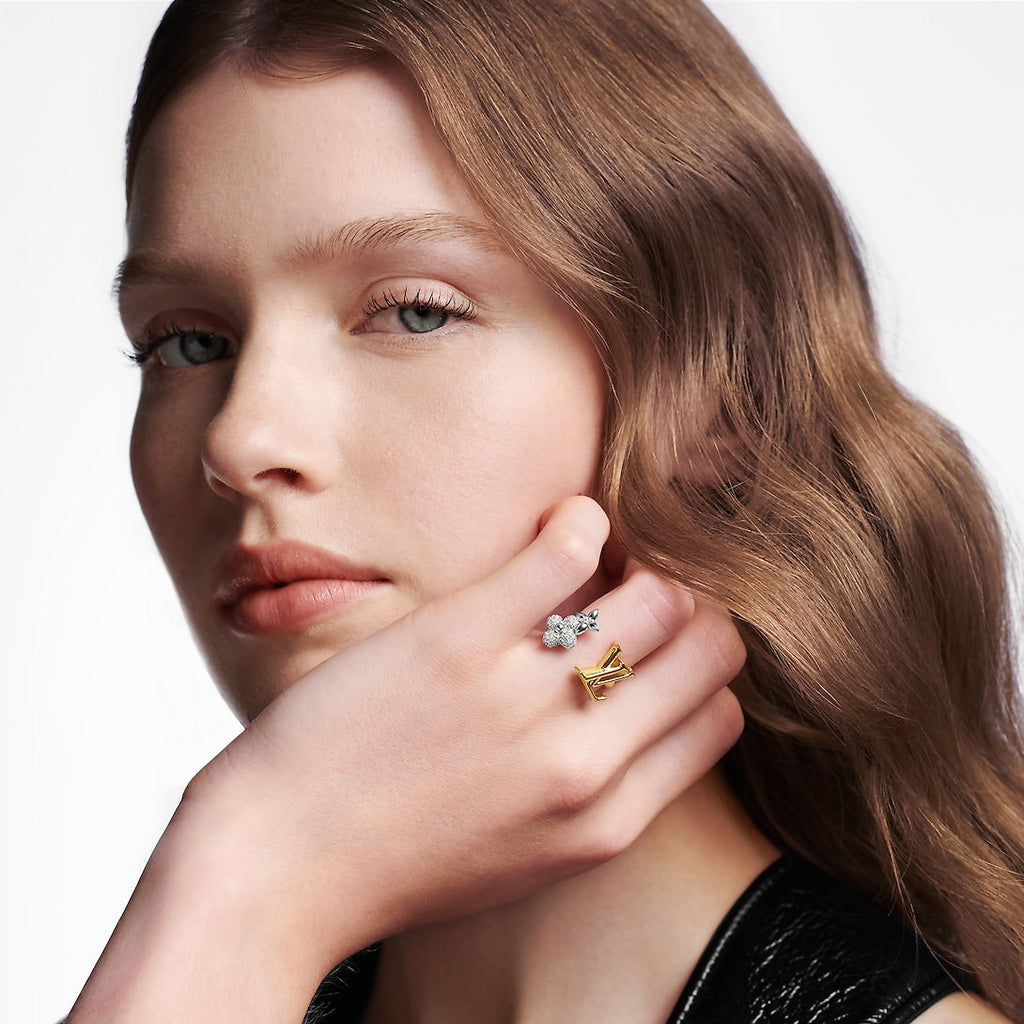 Louis Vuitton Gram 18K Gold Ring