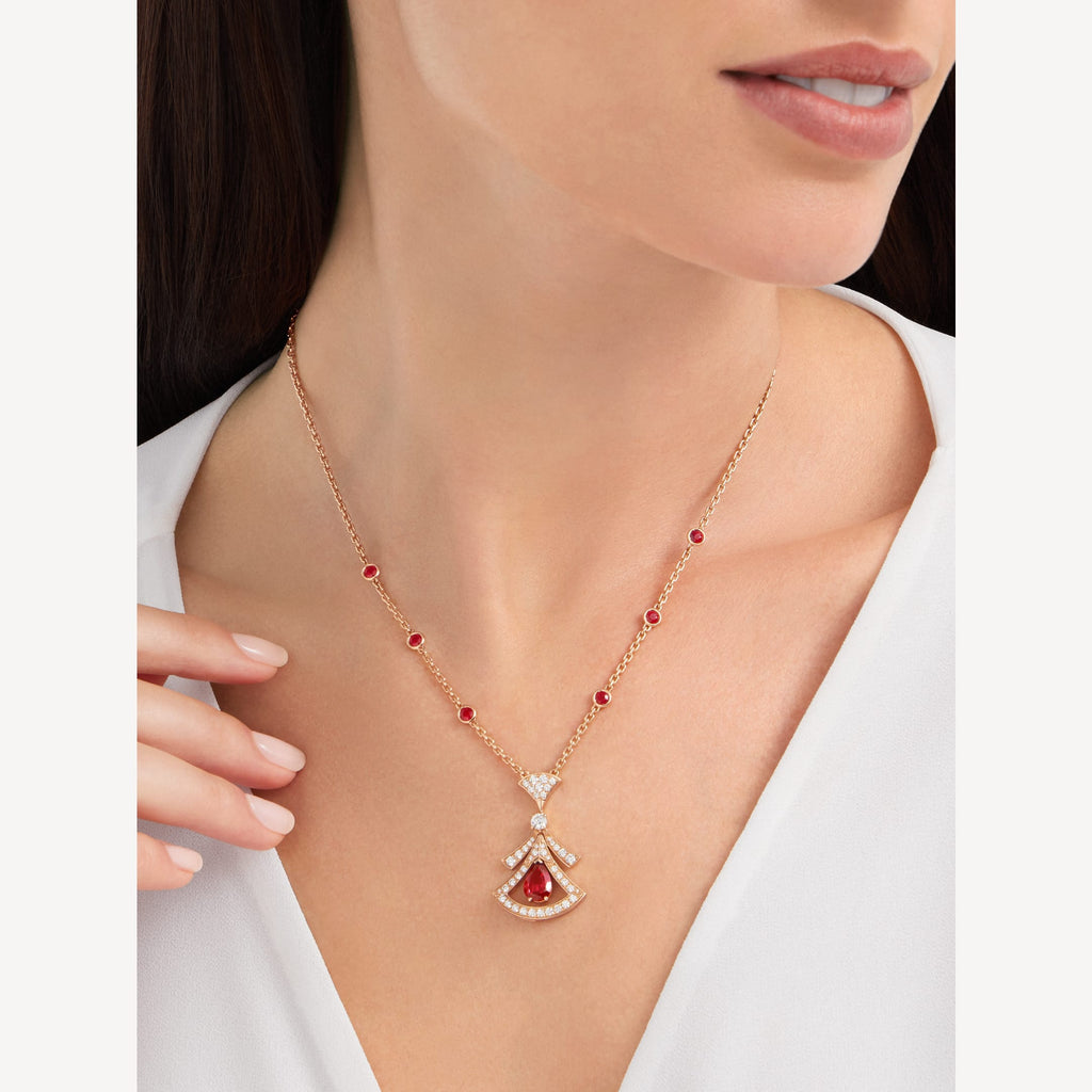 Bvlgari Dream Diamond 18K Gold Necklace