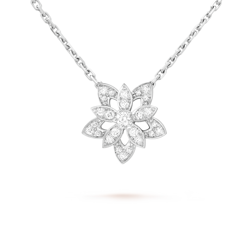 Lotus Openwork Pendant 18K Gold Necklace