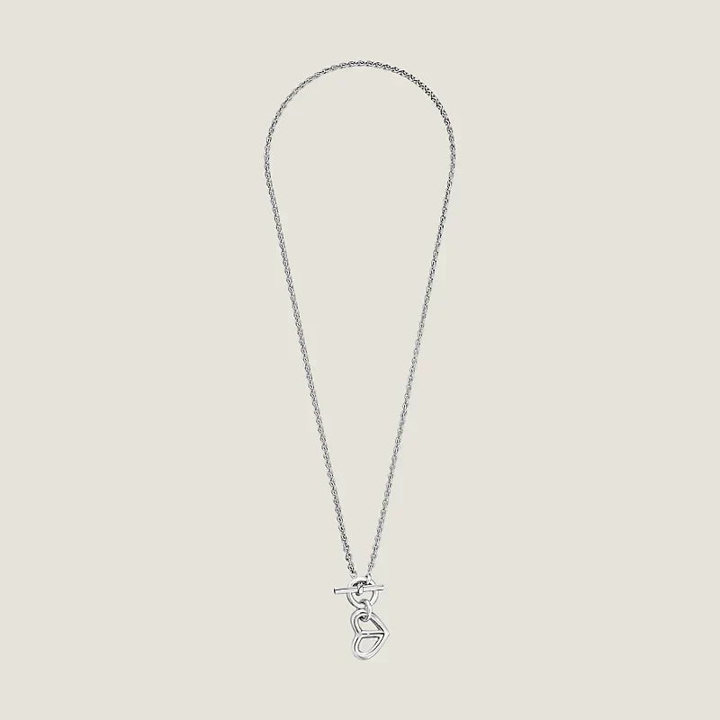 Hermes Cache-coeur Amulette Pendant 18K Gold Necklace