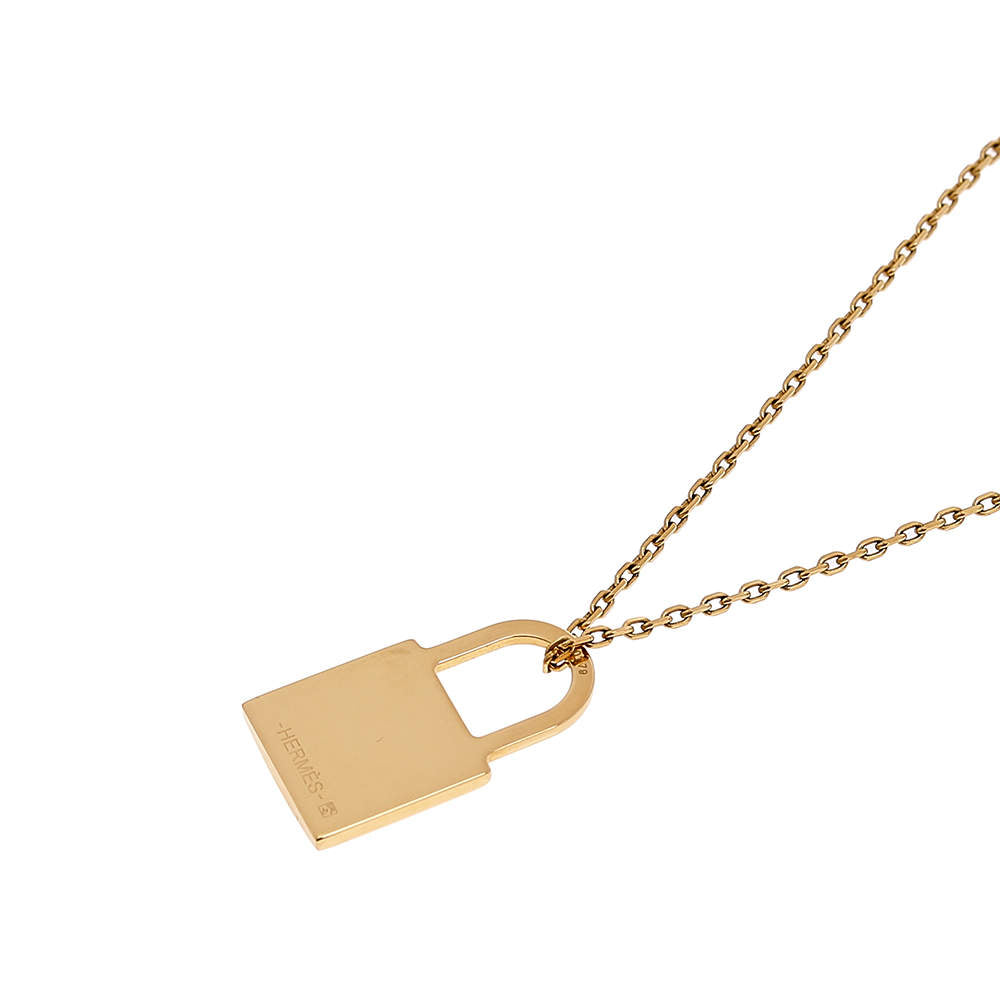 Hermes O'Kelly Pendant 18K Gold Necklace