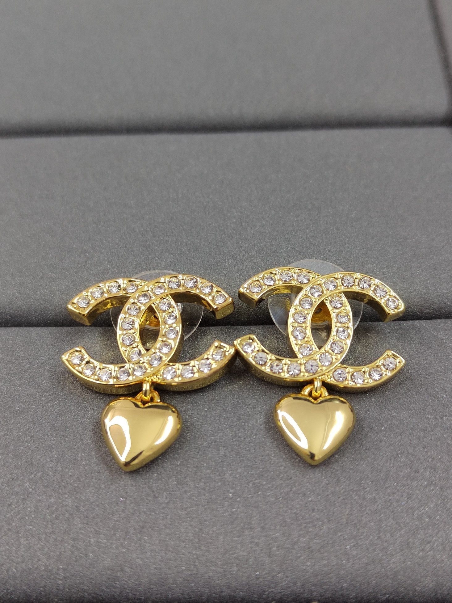 Chanel Classic Diamond Heart 18K Gold Earrings