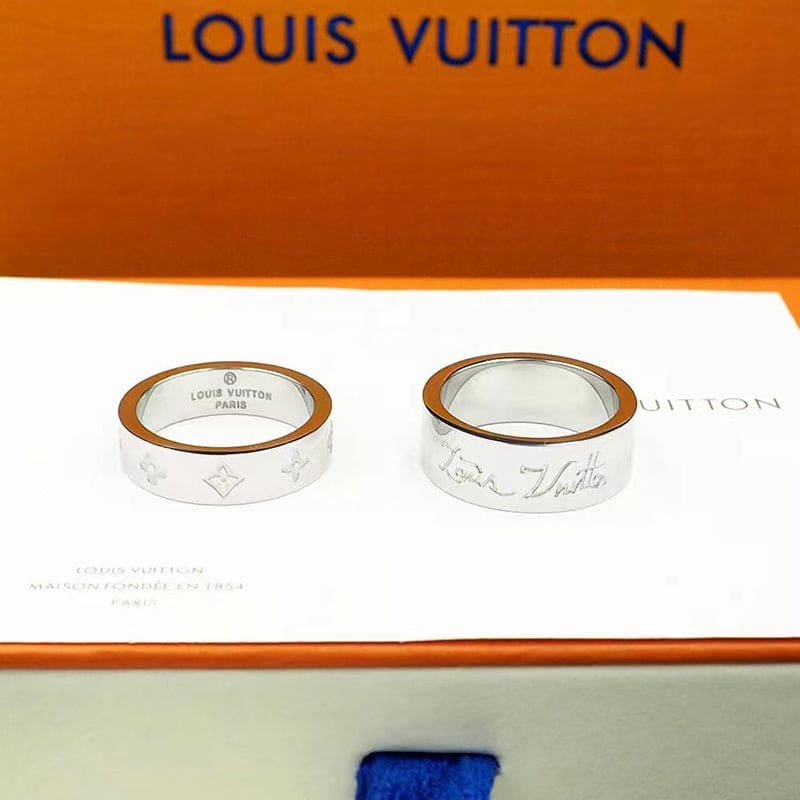 Louis Vuitton You & Me Set of 2 18K Gold Ring