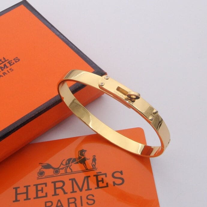 Hermes Kelly 18K Yellow Gold Bracelet