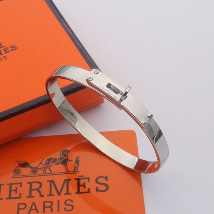 Hermes Kelly 18K White Gold Bracelet