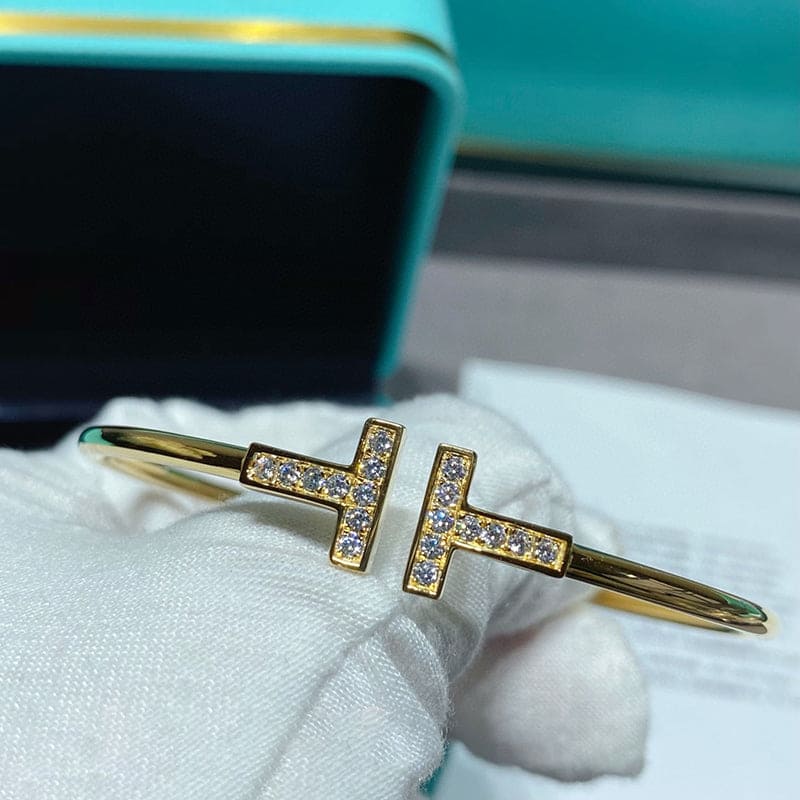 Tiffany Diamond Wire 18K Gold Bracelet