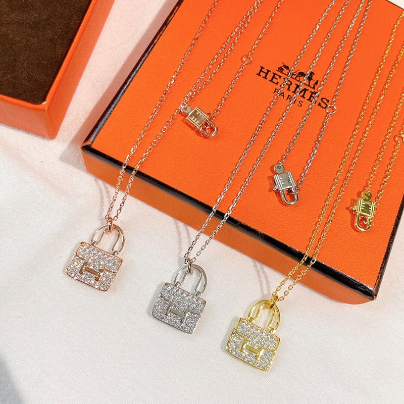 Hermes Amulettes Constance Pendant 18K Gold Necklace