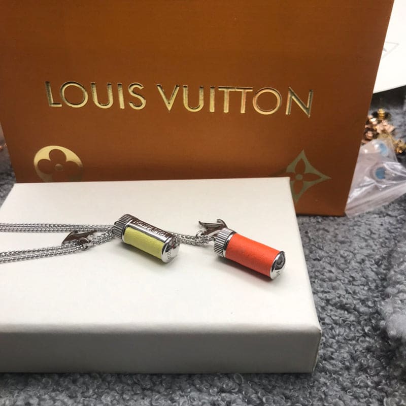 Louis Vuitton Collier Fluo Charms Vintage 18K Gold Necklace