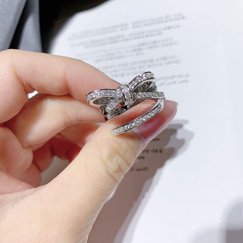 Chanel Diamonds Knot 18K Gold Ring