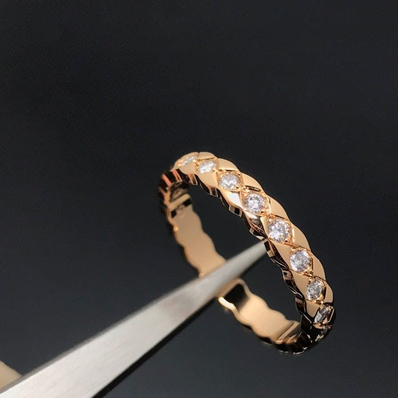 Chanel Coco Crush Mini Diamonds 18K Gold Ring
