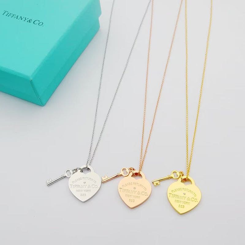 Tiffany Return to Heart & Key 18K Gold Necklace