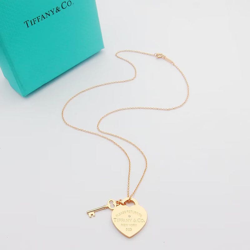 Tiffany Return to Heart & Key 18K Gold Necklace
