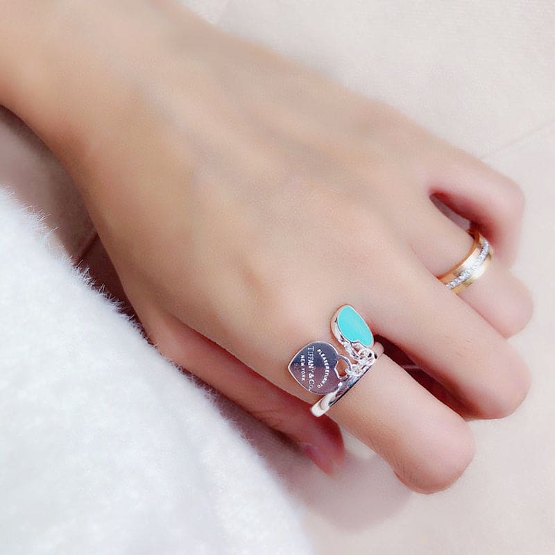 Tiffany Round & Heart Tag 18K Gold Ring