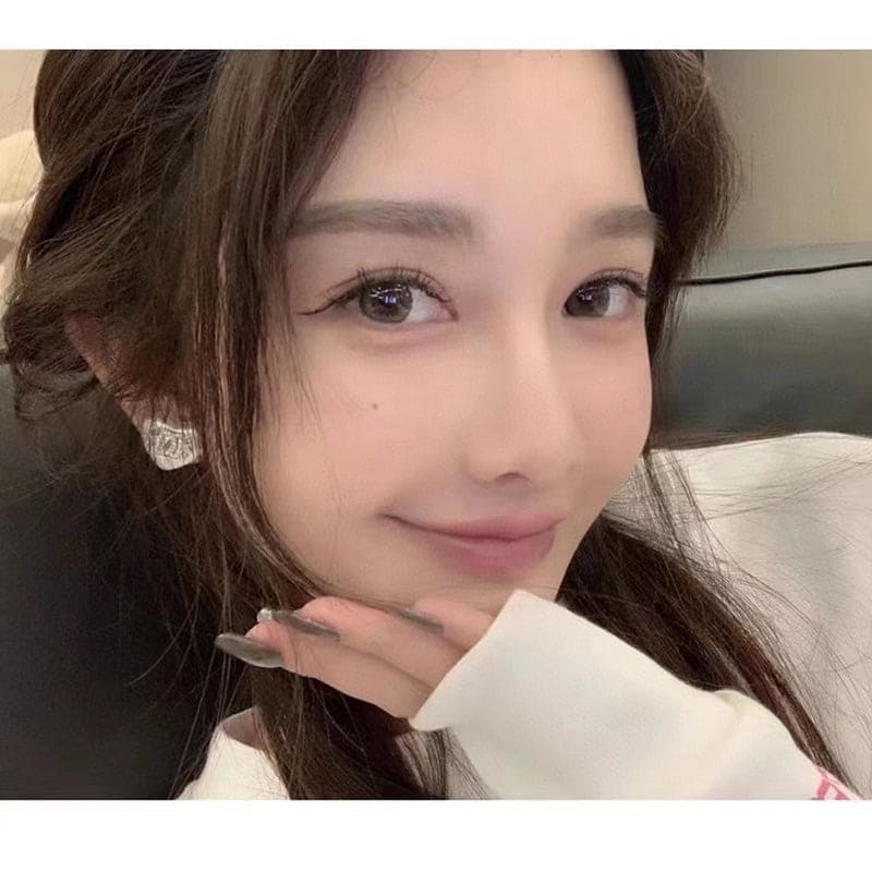Chanel Pearl Heart 18K Gold Earrings