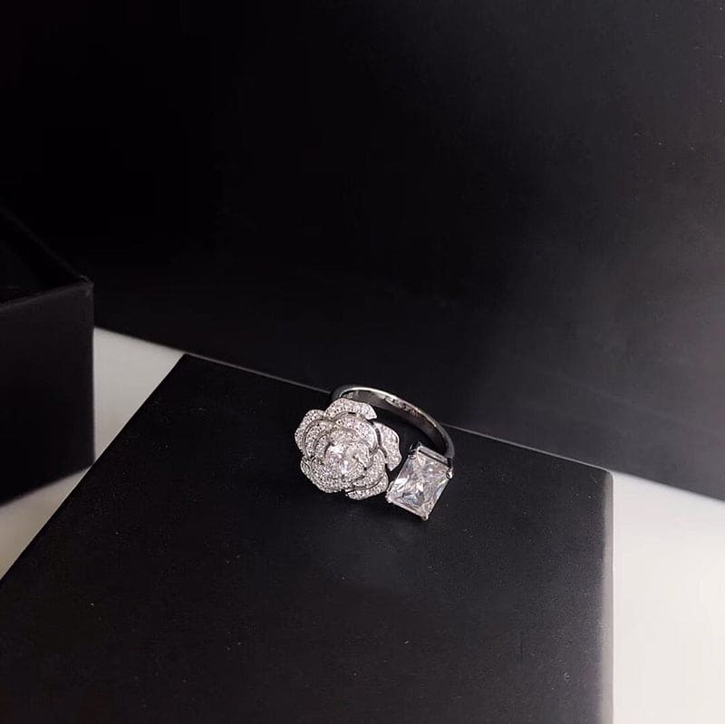 Chanel Diamond Camelia 18K Gold Ring