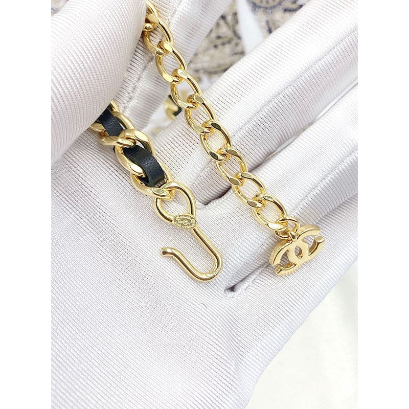 Chanel 1995 Rhinestone 18K Gold Necklace