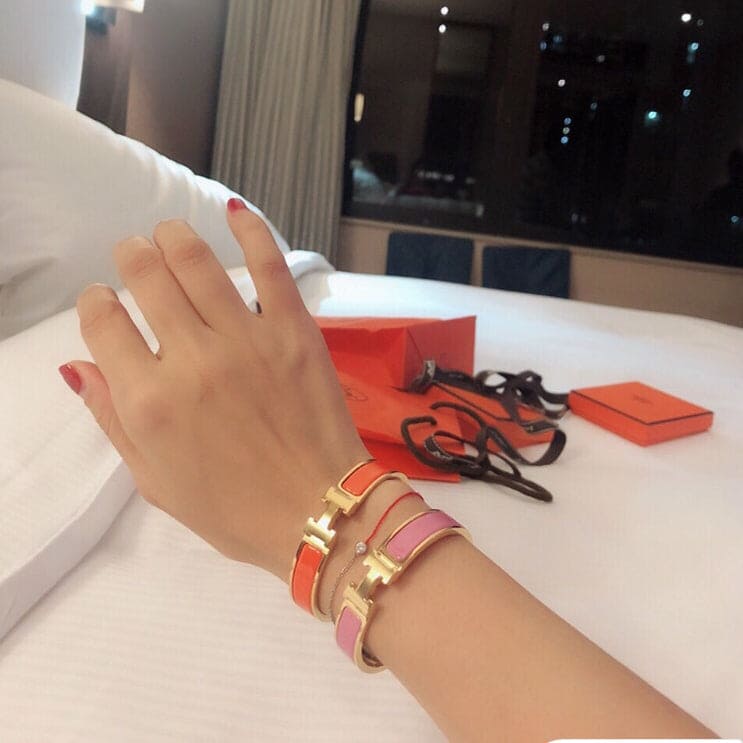 Hermes Clic Orange 18K Gold Bracelet