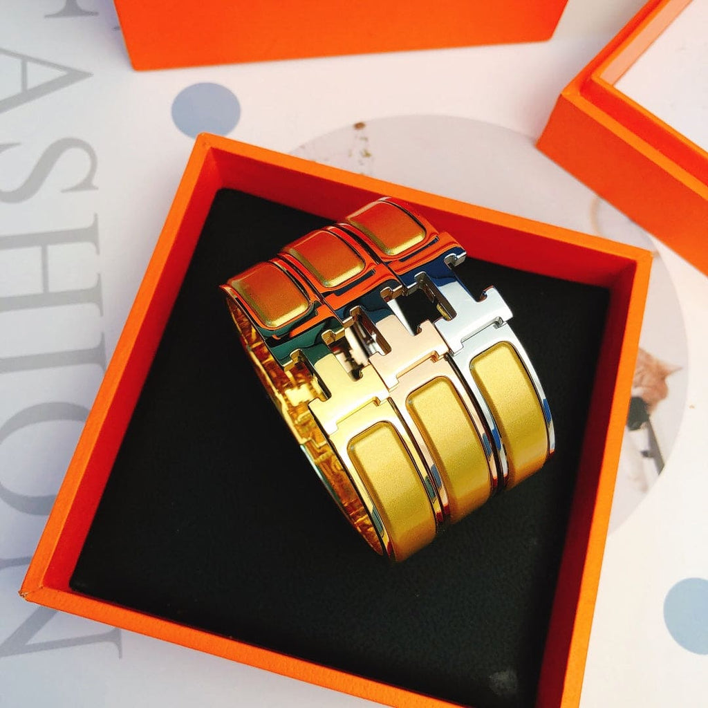 Hermes Clic Yellow 18K Gold Bracelet
