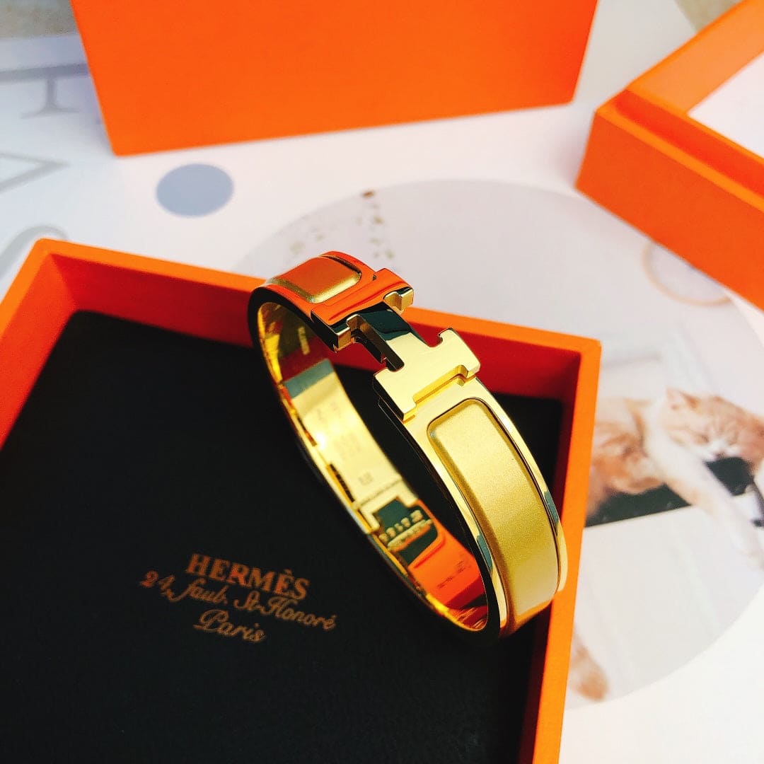 Hermes Clic Yellow 18K Gold Bracelet