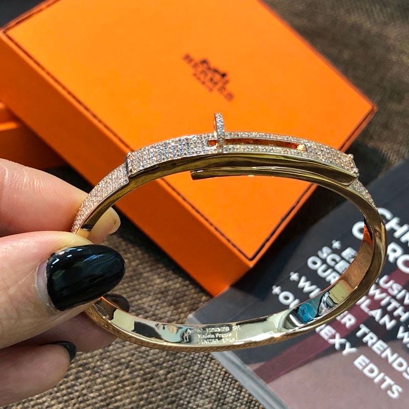 Hermes Kelly Diamonds 18K White Gold Bracelet