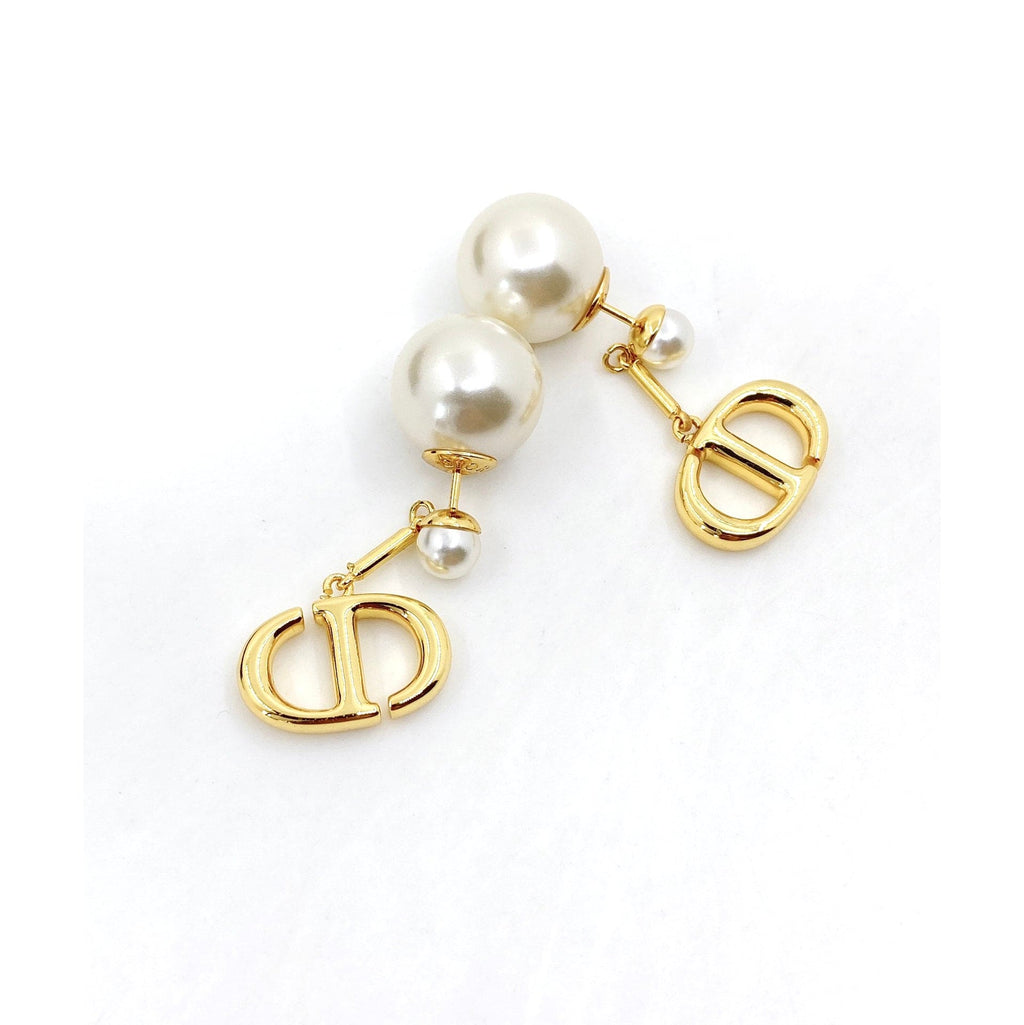 Tribales Pearl 18K Gold Earrings