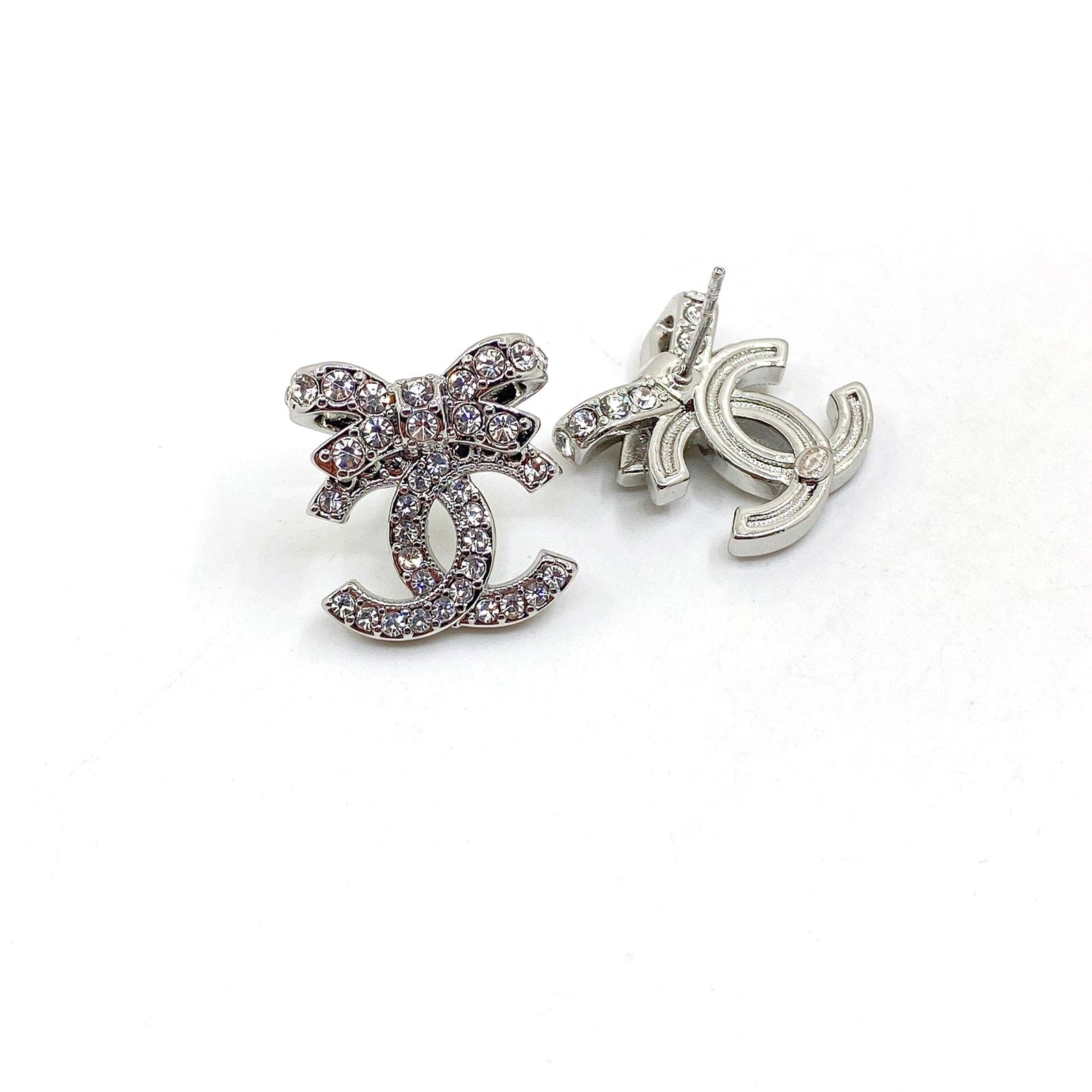 Chanel Strass Bow Stud 18K Gold Earrings