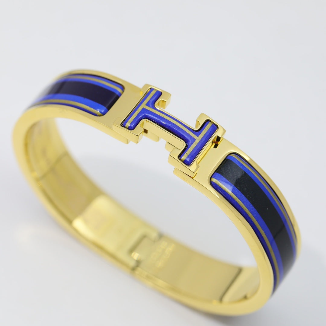Hermes Clic Purple 18K Gold Bracelet