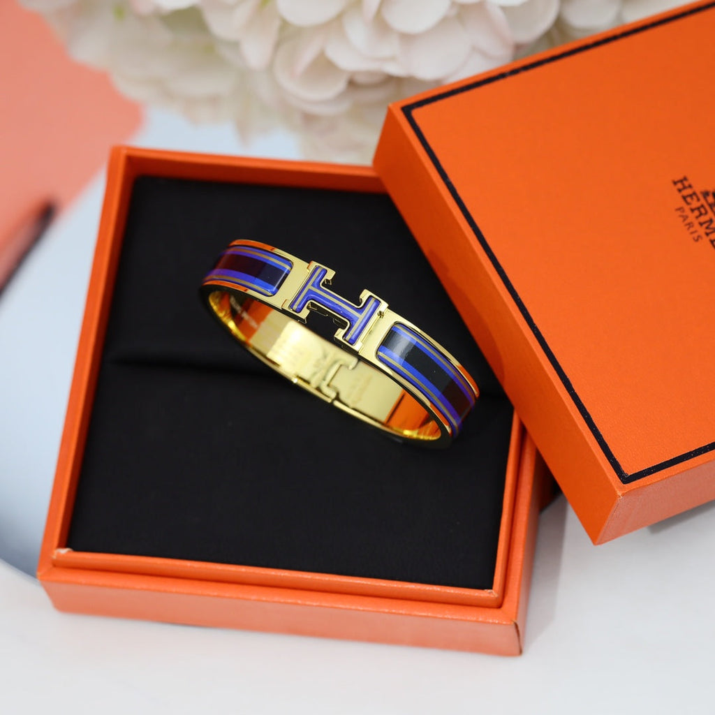 Hermes Clic Purple 18K Gold Bracelet