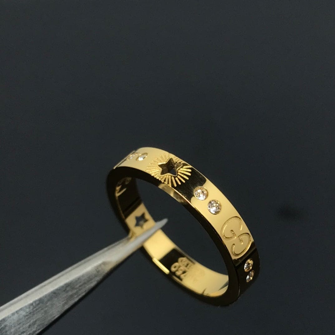 Gucci Double Icon Diamonds 18K Gold Ring