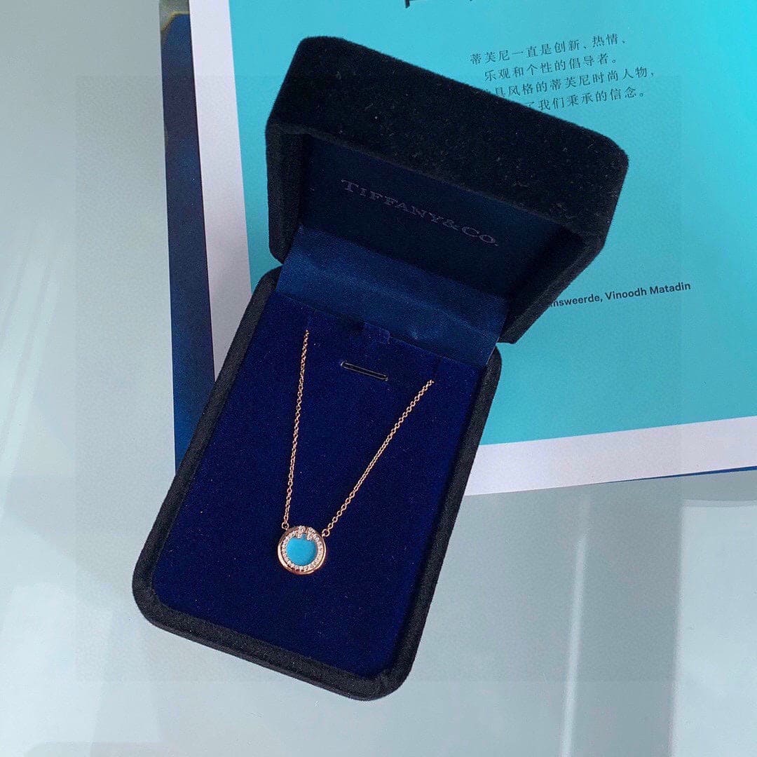 Tiffany Diamond & Turquoise Circle Pendant 18K Gold Necklace