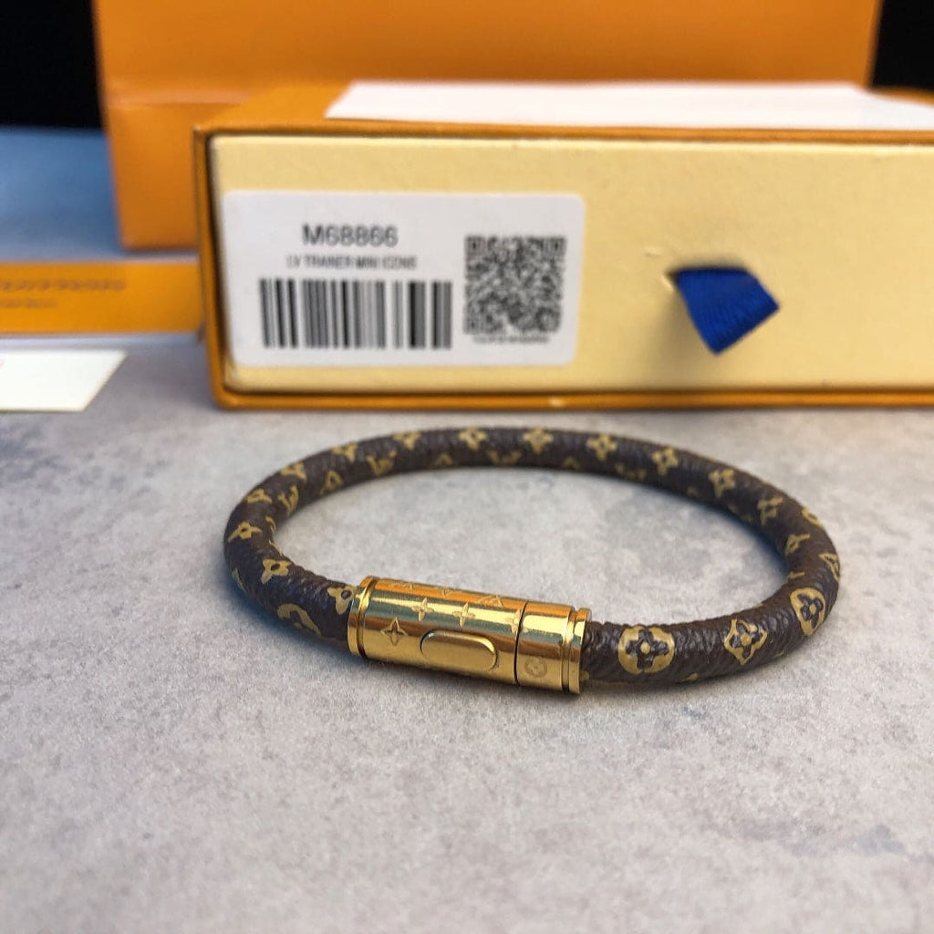 Louis Vuitton Keep It 18K Gold Bracelet