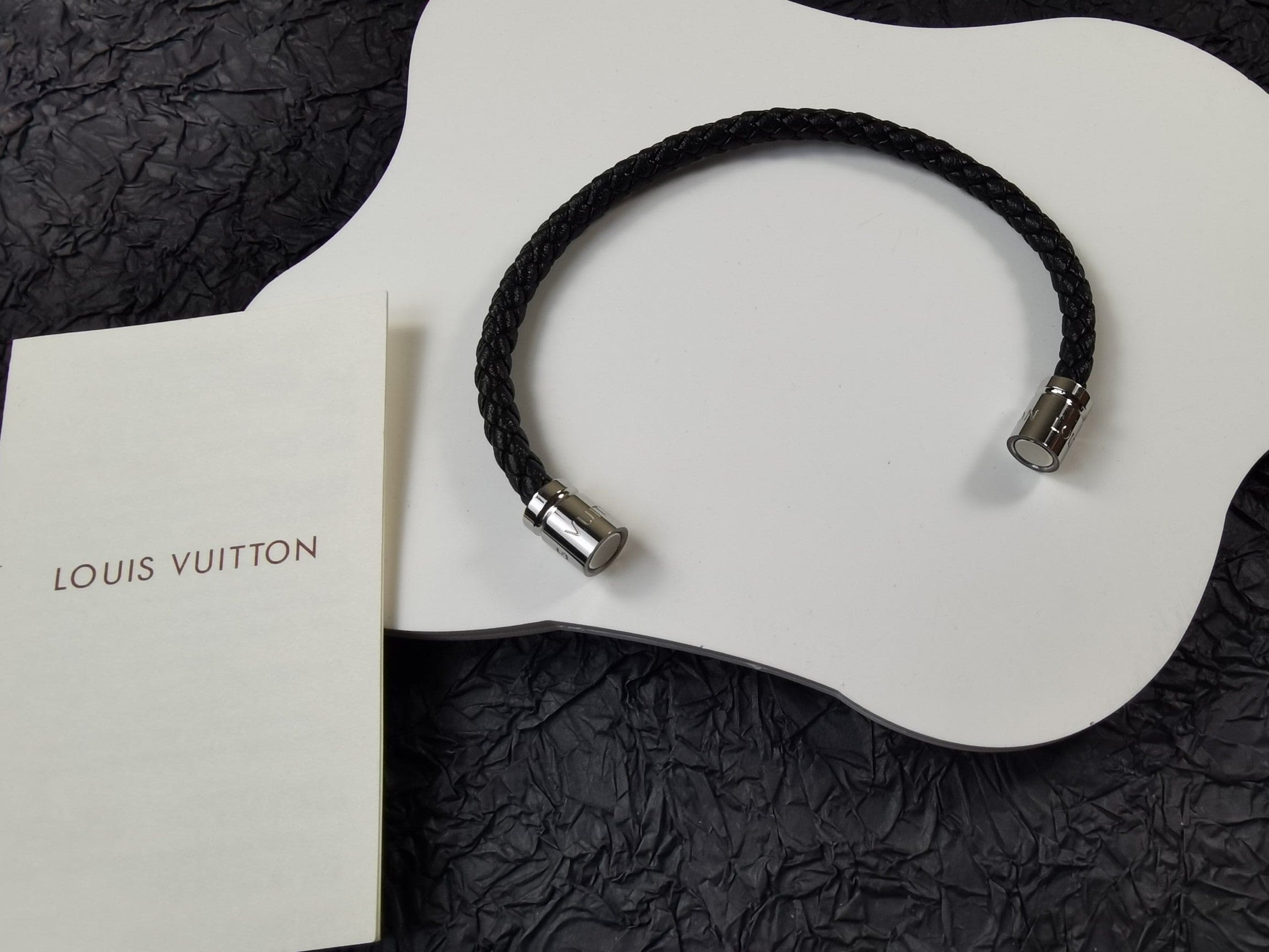 Louis Vuitton Keep It 18K Gold Bracelet