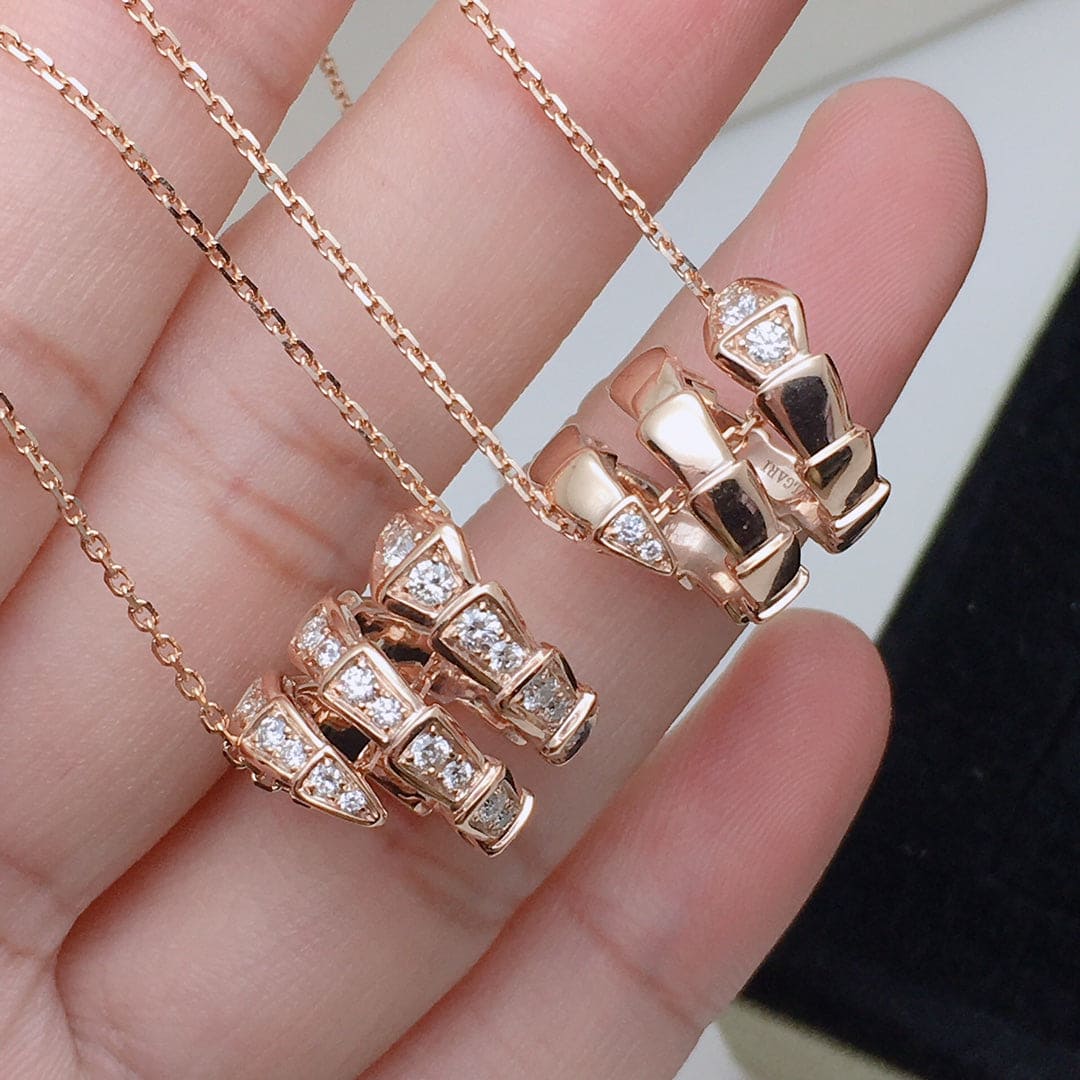 Bvlgari Serpenti Viper Pave Diamonds 18K Gold Necklace