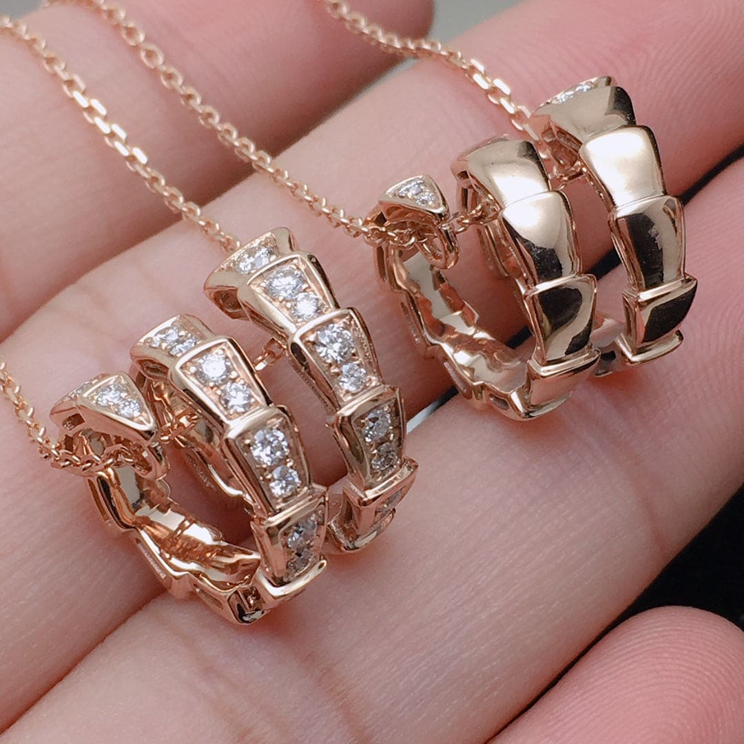 Bvlgari Serpenti Viper Pave Diamonds 18K Gold Necklace