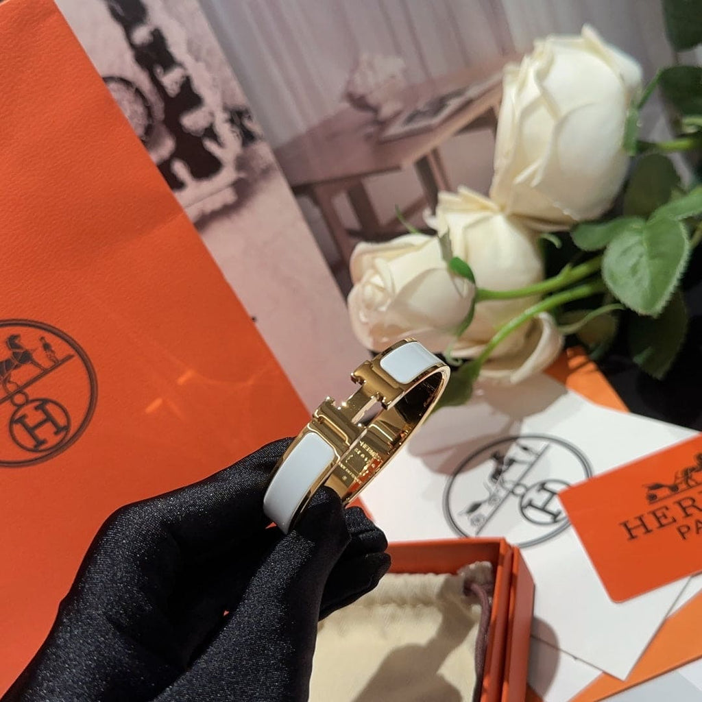 Hermes White Clic 18K Gold Bracelet
