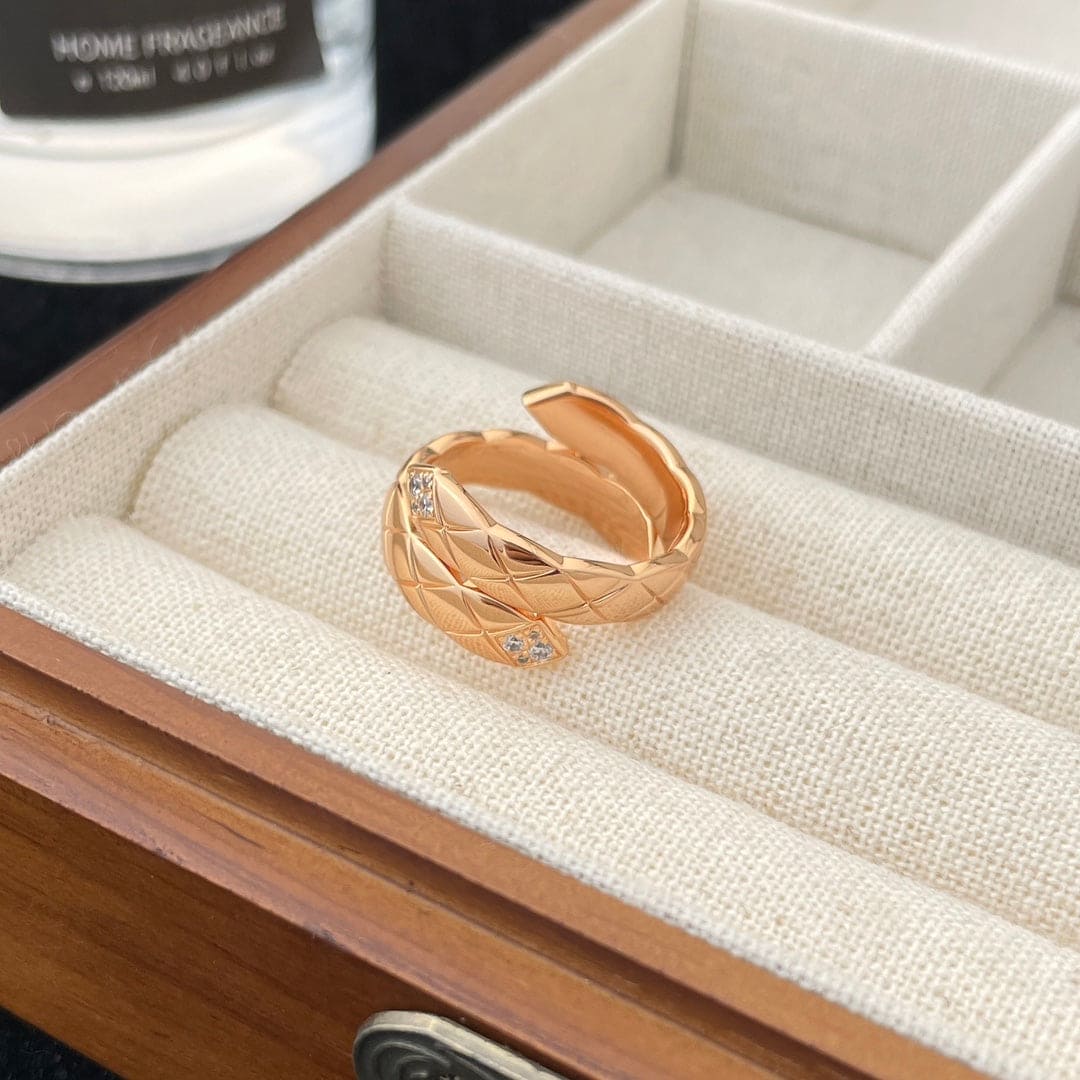 Chanel Coco Crush Toi Et Moi 18K Gold Ring