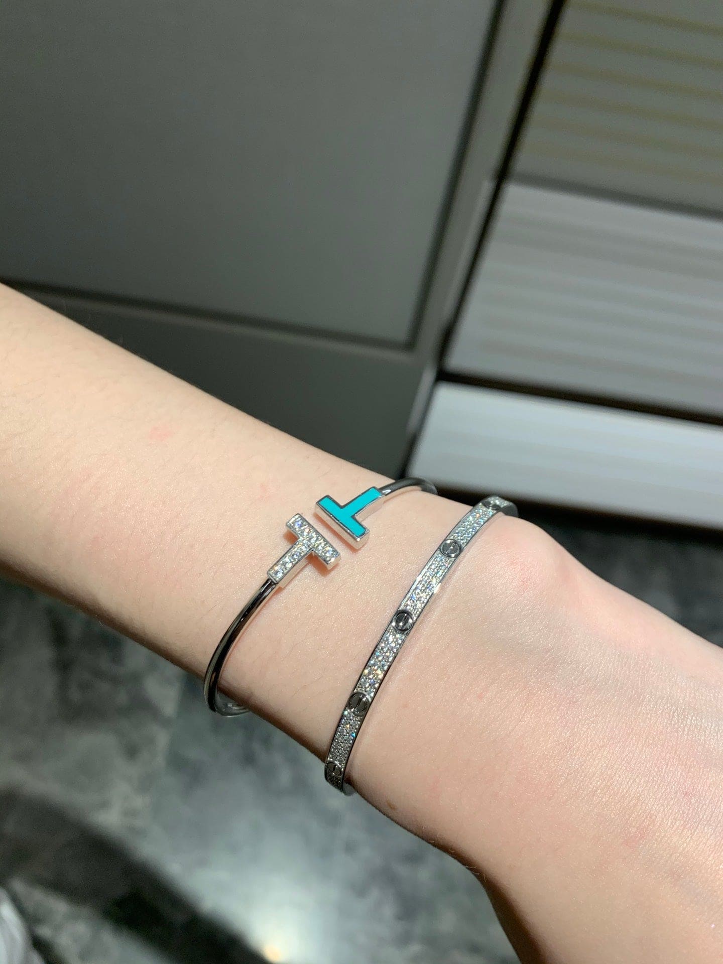 Tiffany Diamond and Turquoise Wire 18K Gold Bracelet