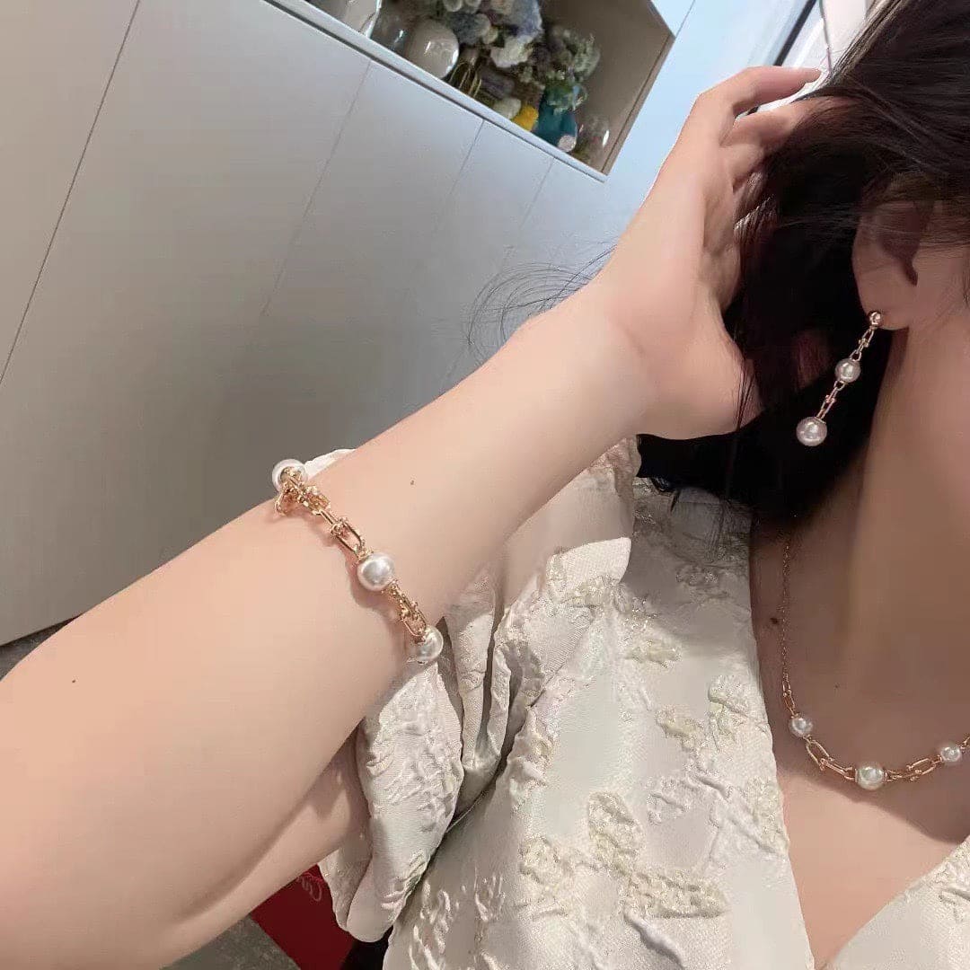 Tiffany HardWear Link 18K Gold Bracelet