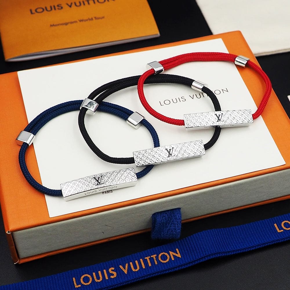 Louis Vuitton Champs Elys ̈¦es Blue 18K Gold Bracelet