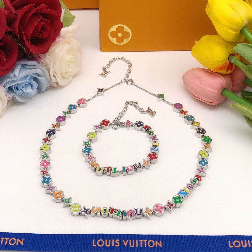Louis Vuitton Monogram Party 18K Gold Bracelet