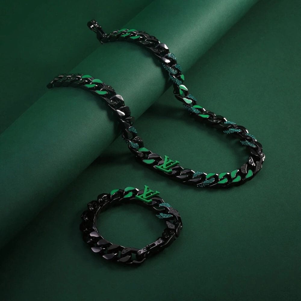 Louis Vuitton 2054 Chain Link 18K Gold Necklace
