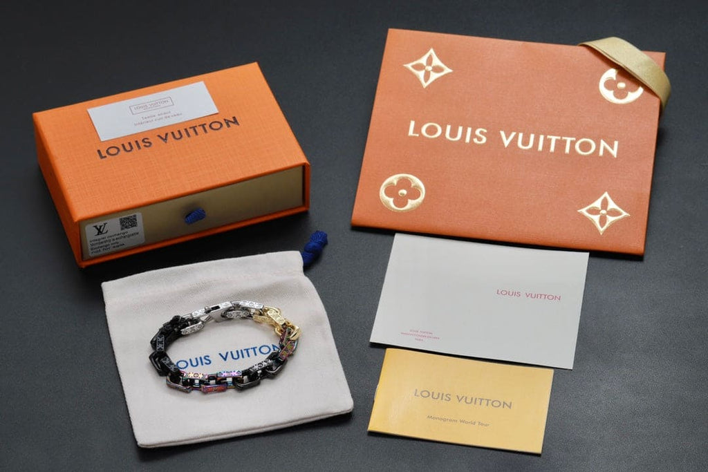 Louis Vuitton Street Style Chain 18K Gold Bracelet