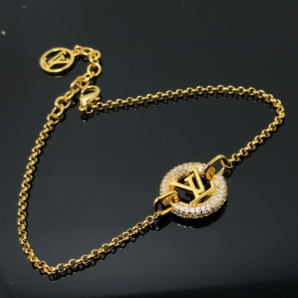 Louis Vuitton Vintage Diamonds 18K Gold Bracelet