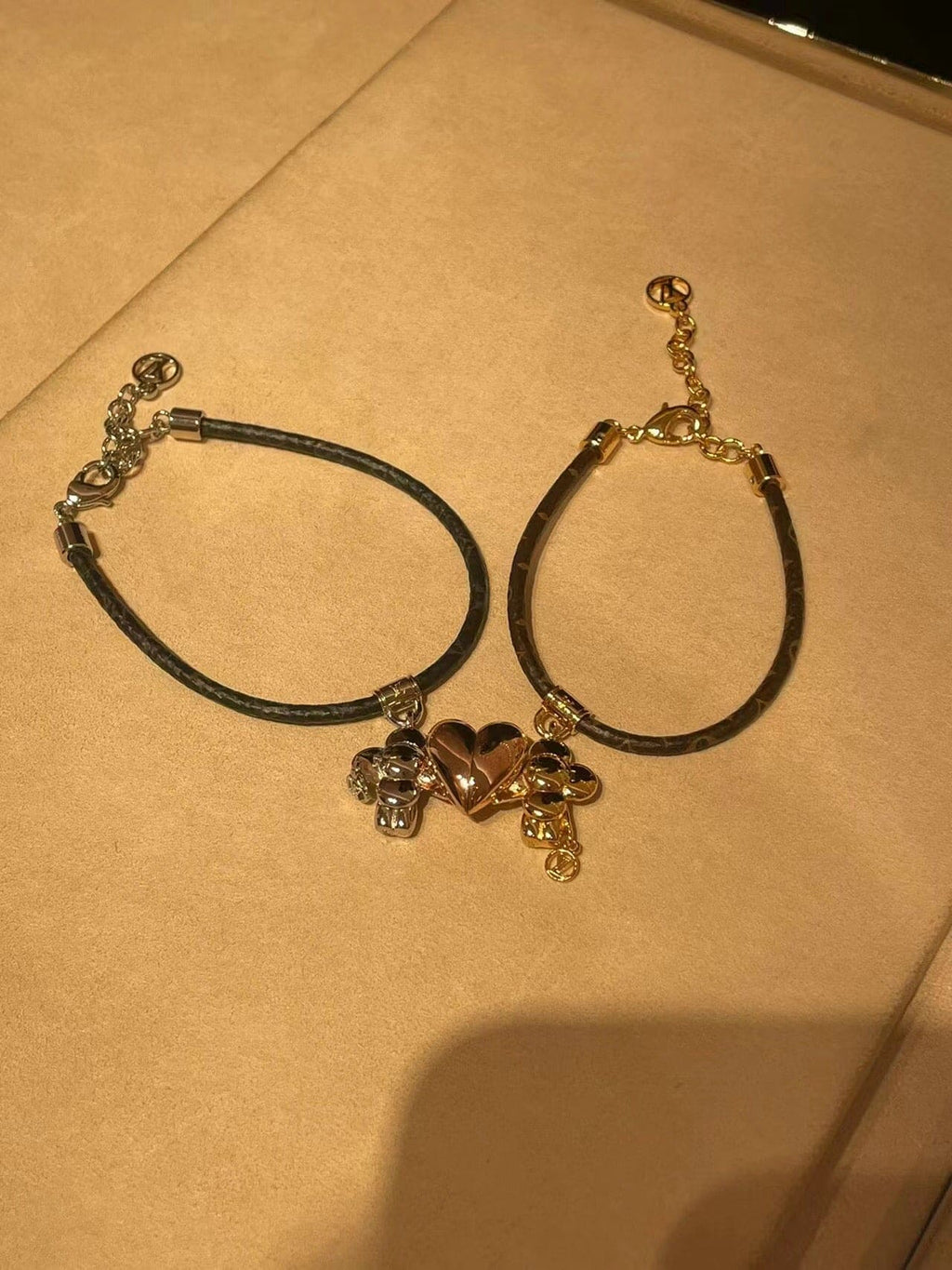 Louis Vuitton Vivienne Amour 18K Gold Bracelet