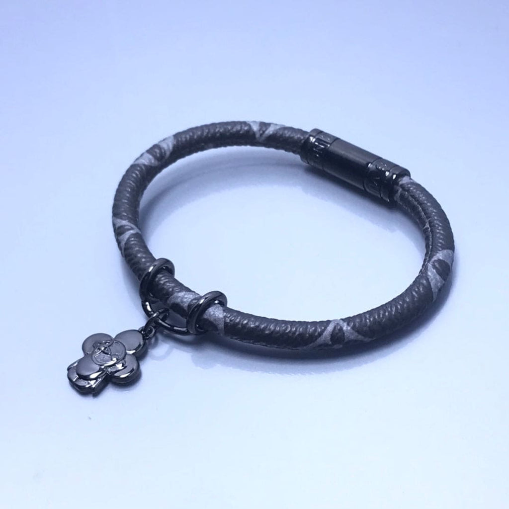 Louis Vuitton Hang It 18K Gold Bracelet