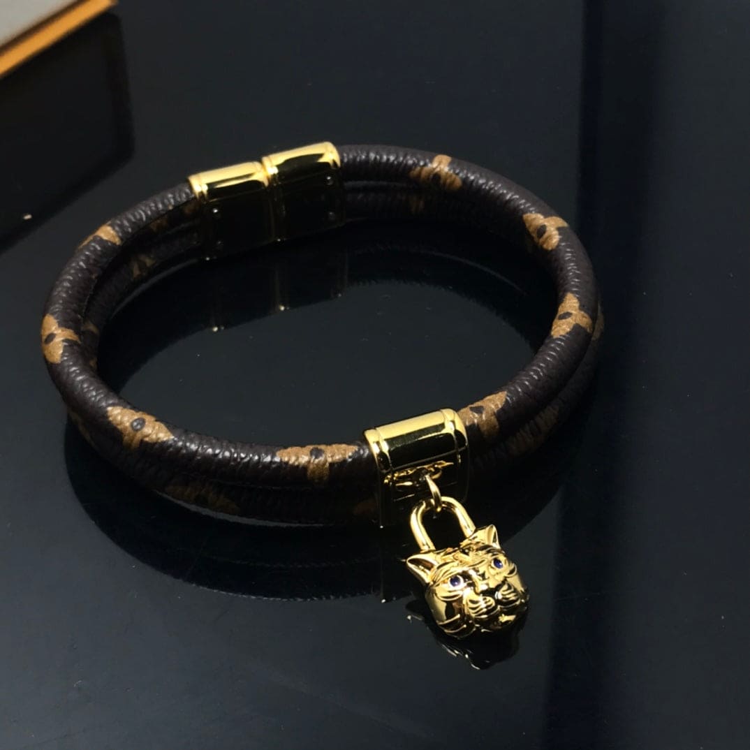 Louis Vuitton Precious Tiger 18K Gold Bracelet