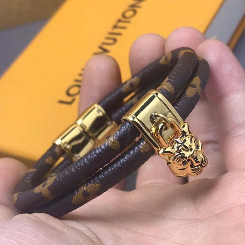 Louis Vuitton Precious Tiger 18K Gold Bracelet