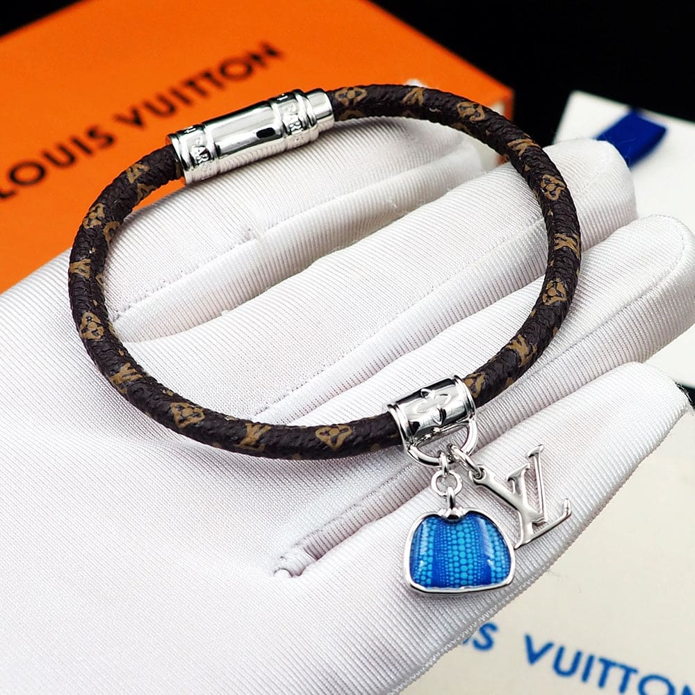 Louis Vuitton x YK Hang It 18K Gold Bracelet