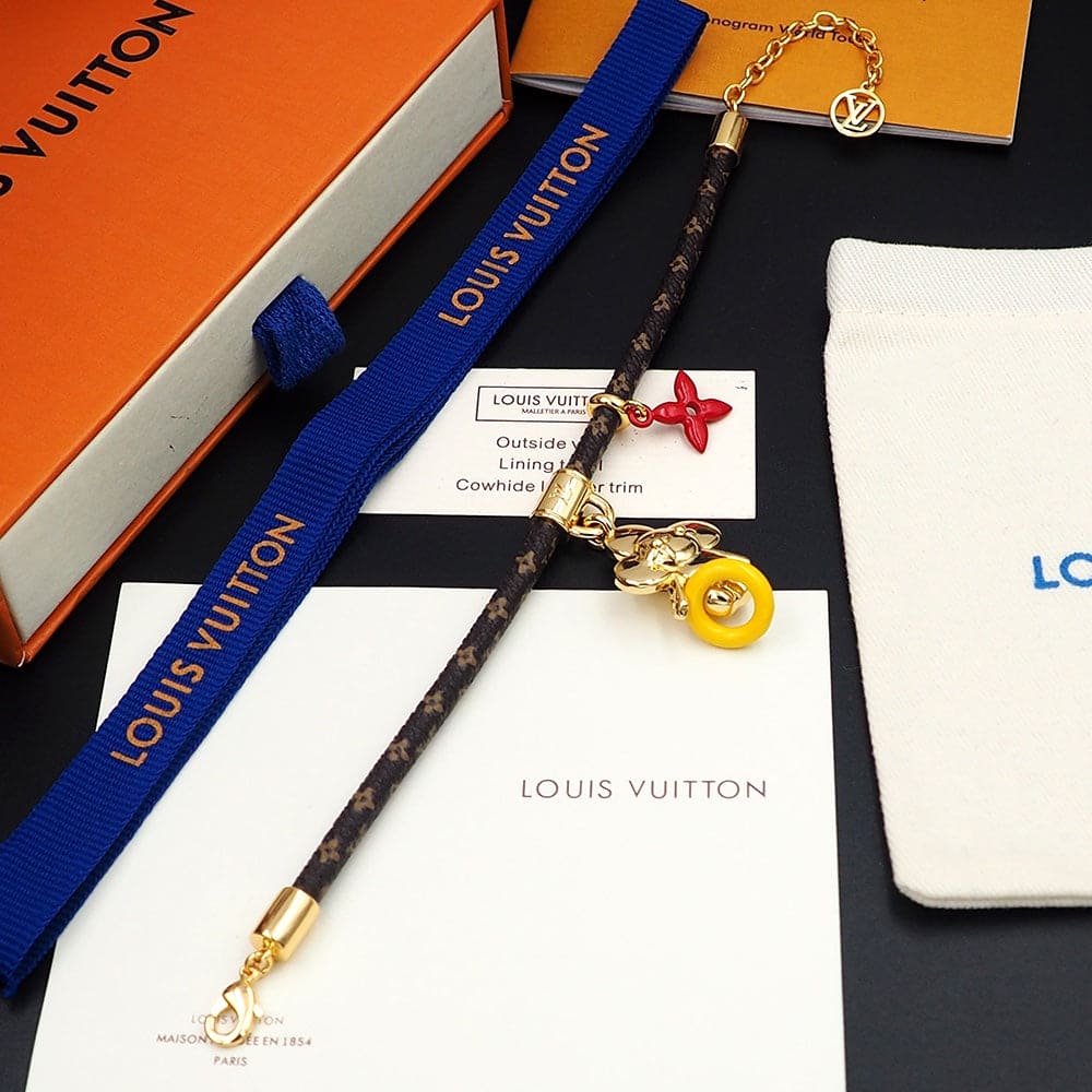 Louis Vuitton VIVIENNE POOL 18K Gold Bracelet